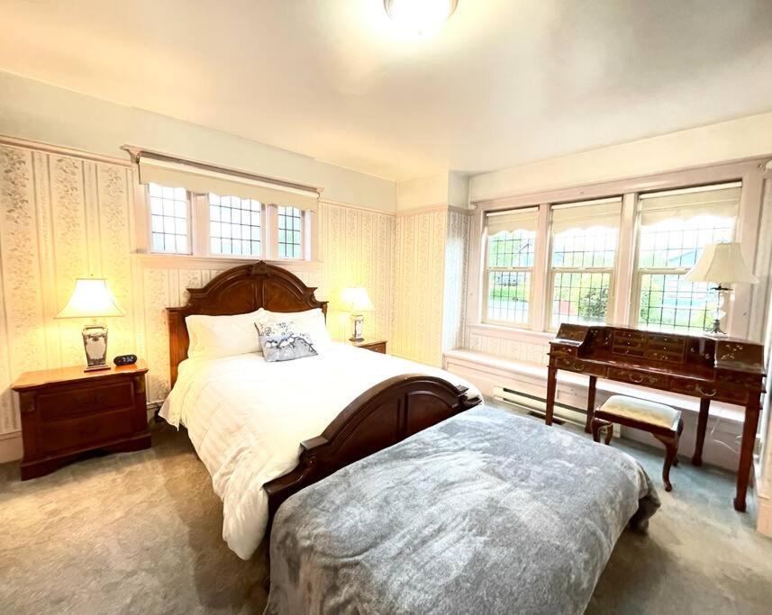 Parlor Suite In Heritage Manor, Fairfield, Near Dt Victoria Kültér fotó